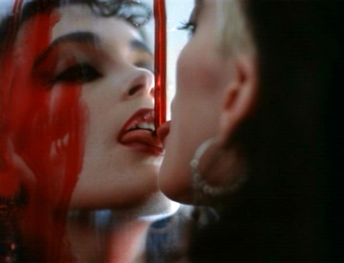 mirror_mirror5.jpg